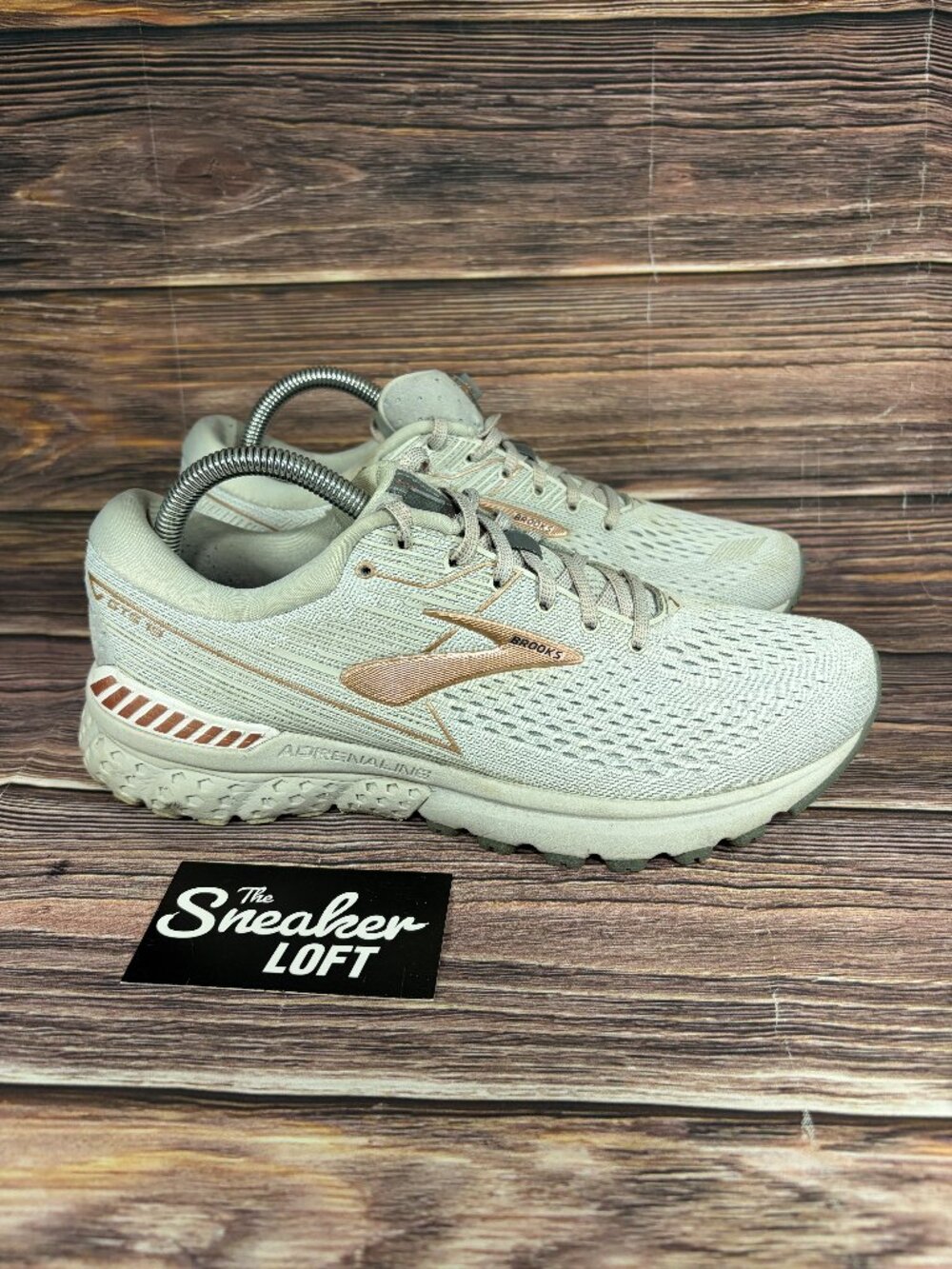 Brooks Adrenaline GTS 19 Women's Gray Athletic Running Shoes Size 9.5